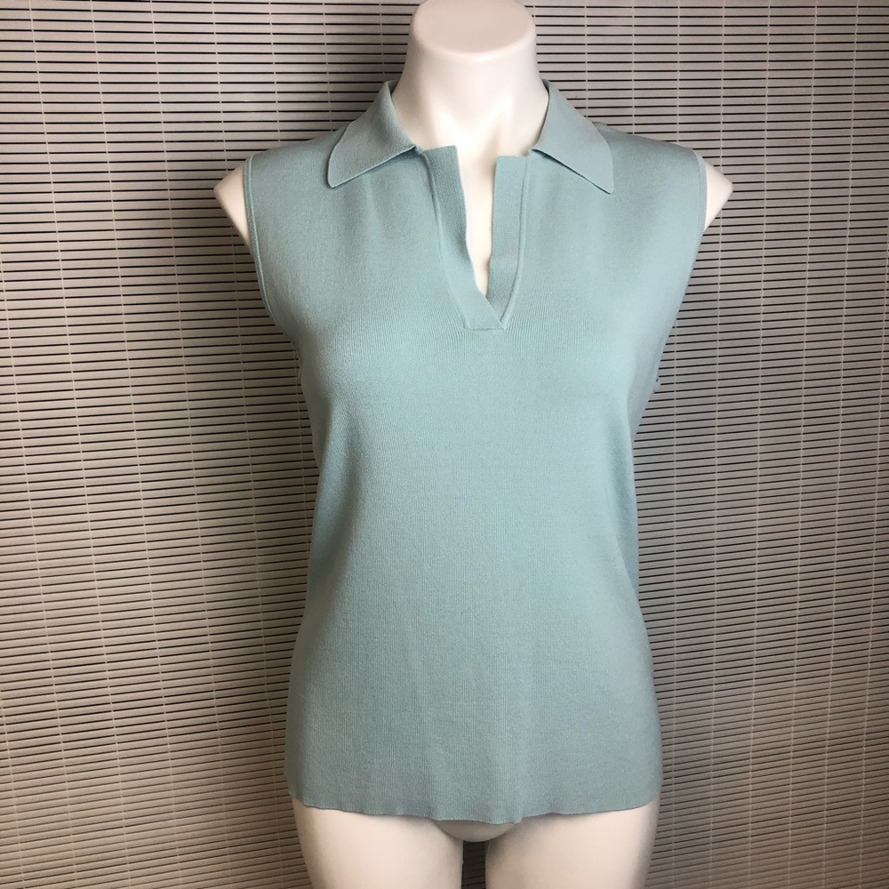 Light Teal Collared V Neck Slit Sleeveless Top